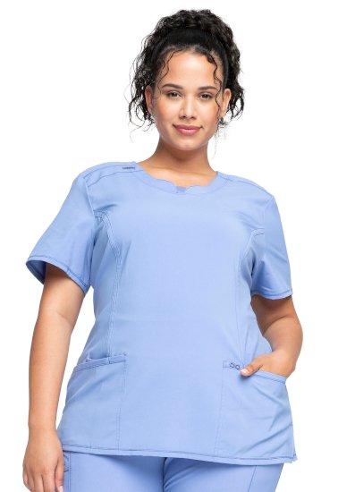 Cherokee Infinity Round Neck Top